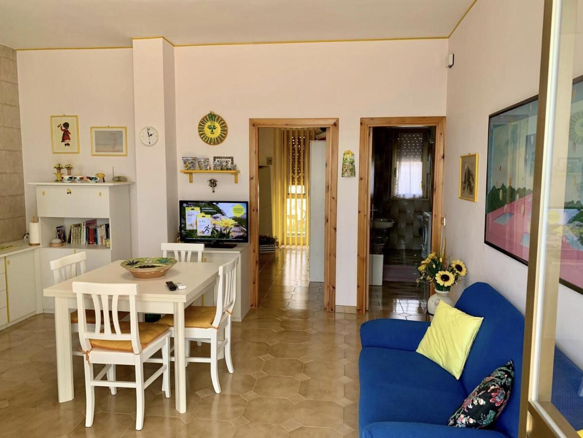 Home With Amazing View Monte SantʼAngelo Exteriér fotografie